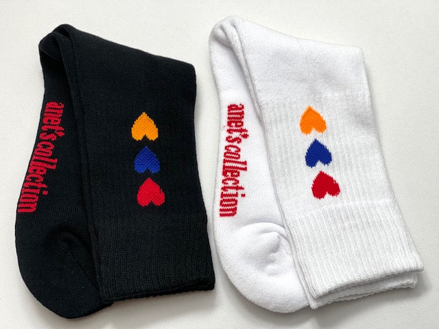 Hearts of Armenia Socks - Anet's Collection