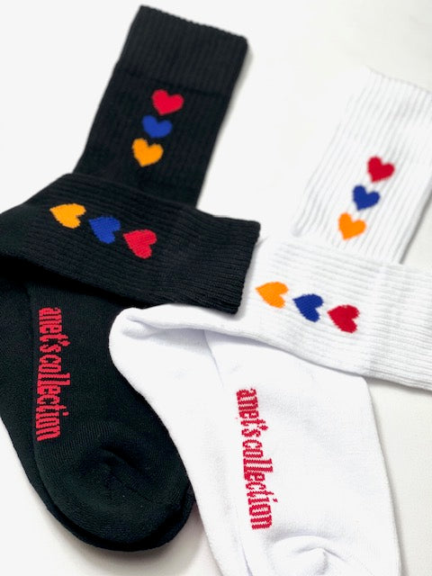 Hearts of Armenia Socks - Anet's Collection
