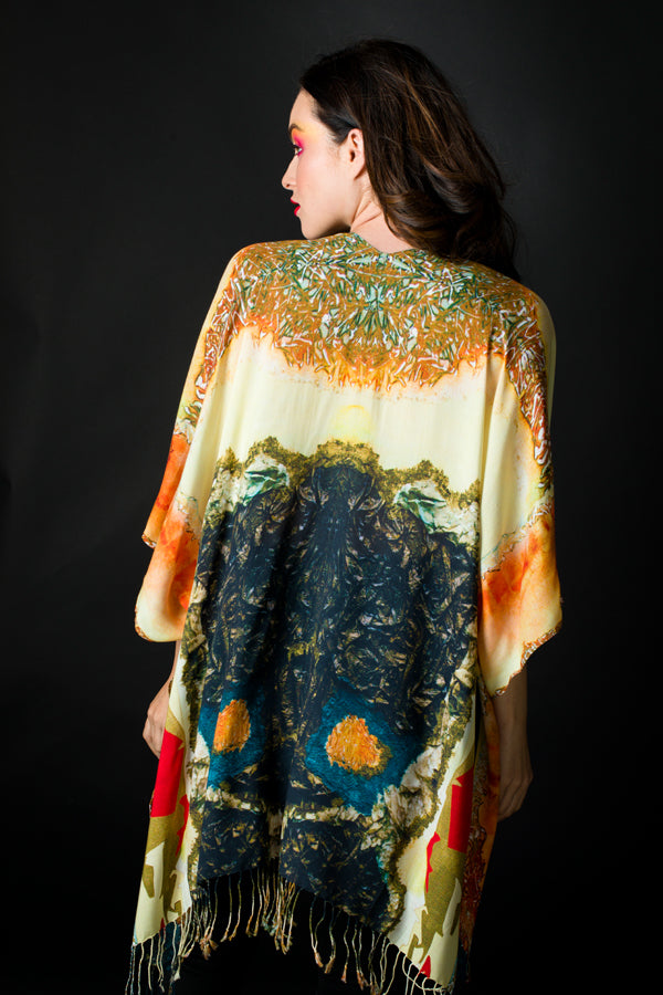 "Lady in Peridome" Kimono- - Anet's Collection